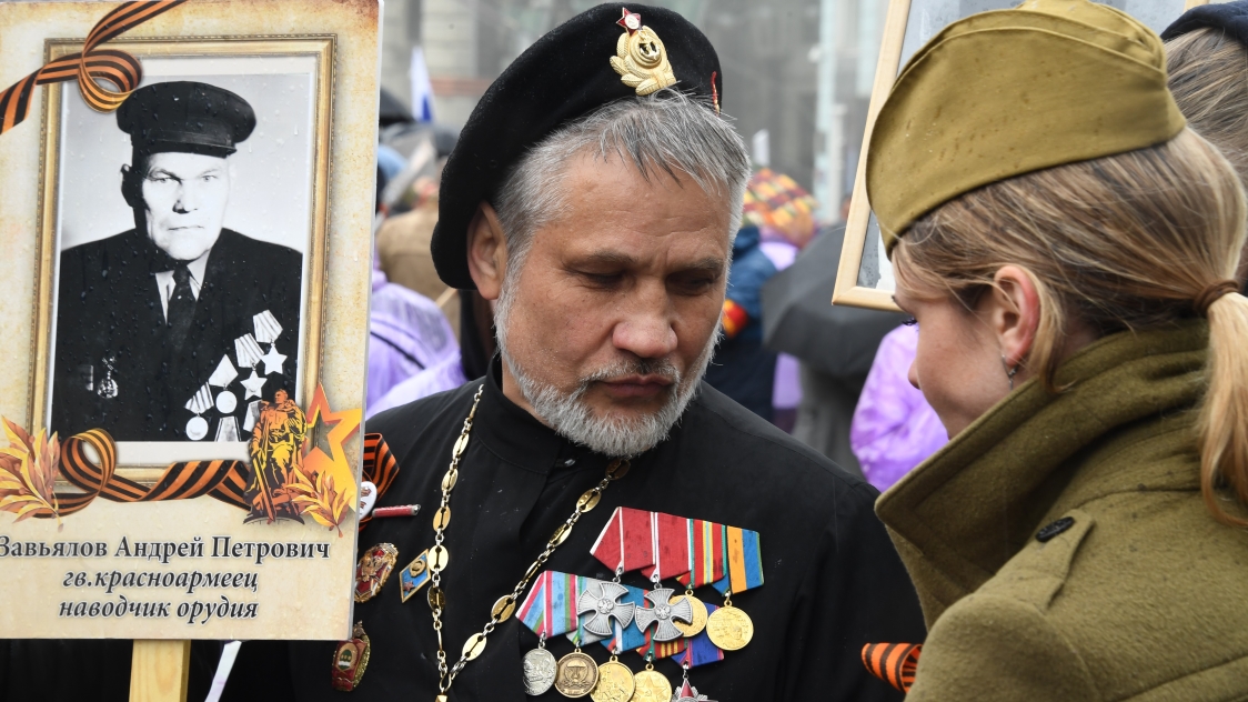 В Красноярске появились ложные приглашения на Бессмертный полк