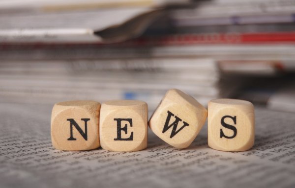 Новогодний привет передают коммунальщикам жители Краснинского района