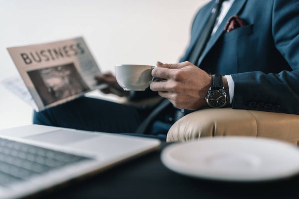 Ведомости узнали о возможной отставке прокурора Приморского края Столярова